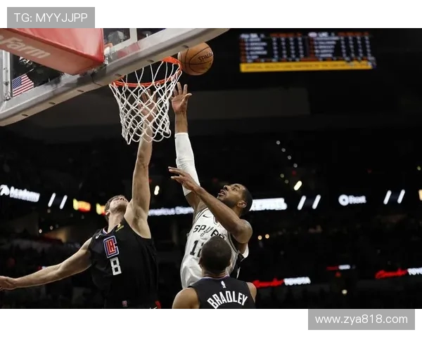 2014至2015赛季NBA季后赛马刺与快船激战回顾与精彩瞬间分析