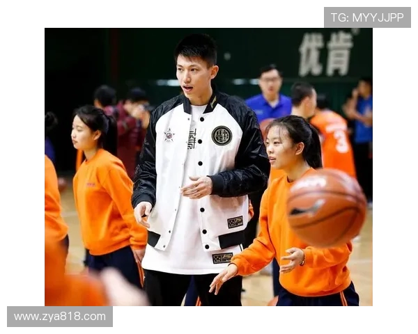 方硕的崛起之路:从默默无闻到篮球场上的闪耀明星 方硕的崛起之路:从默默无闻到篮球场上的闪耀明星