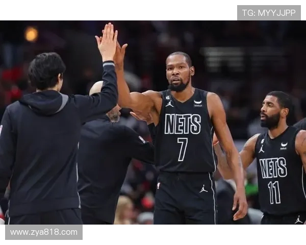 热火与篮网常规赛对决精彩回顾与赛季展望分析 热火与篮网常规赛对决精彩回顾与赛季展望分析