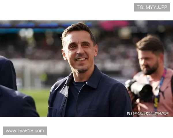 马丁内斯的传奇旅程：从青涩球员到世界足球的璀璨明星